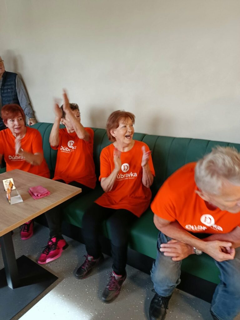 Seniori v Dúbravke Bowling SOM Slovensko